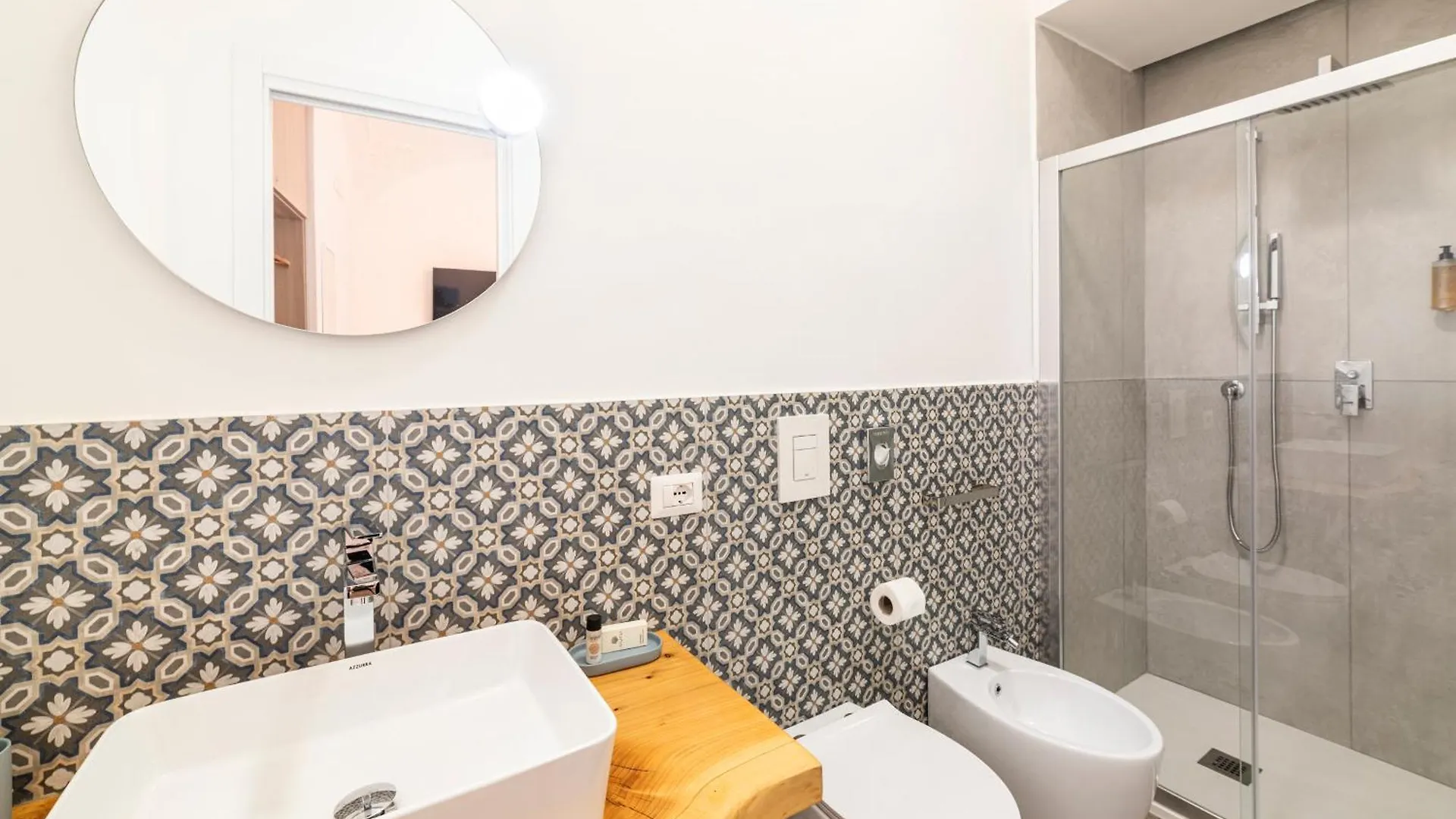 Santa Teresa Luxury Rooms Naples