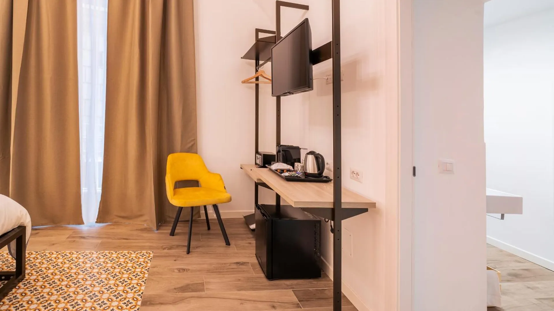 Santa Teresa Luxury Rooms Naples 0*,