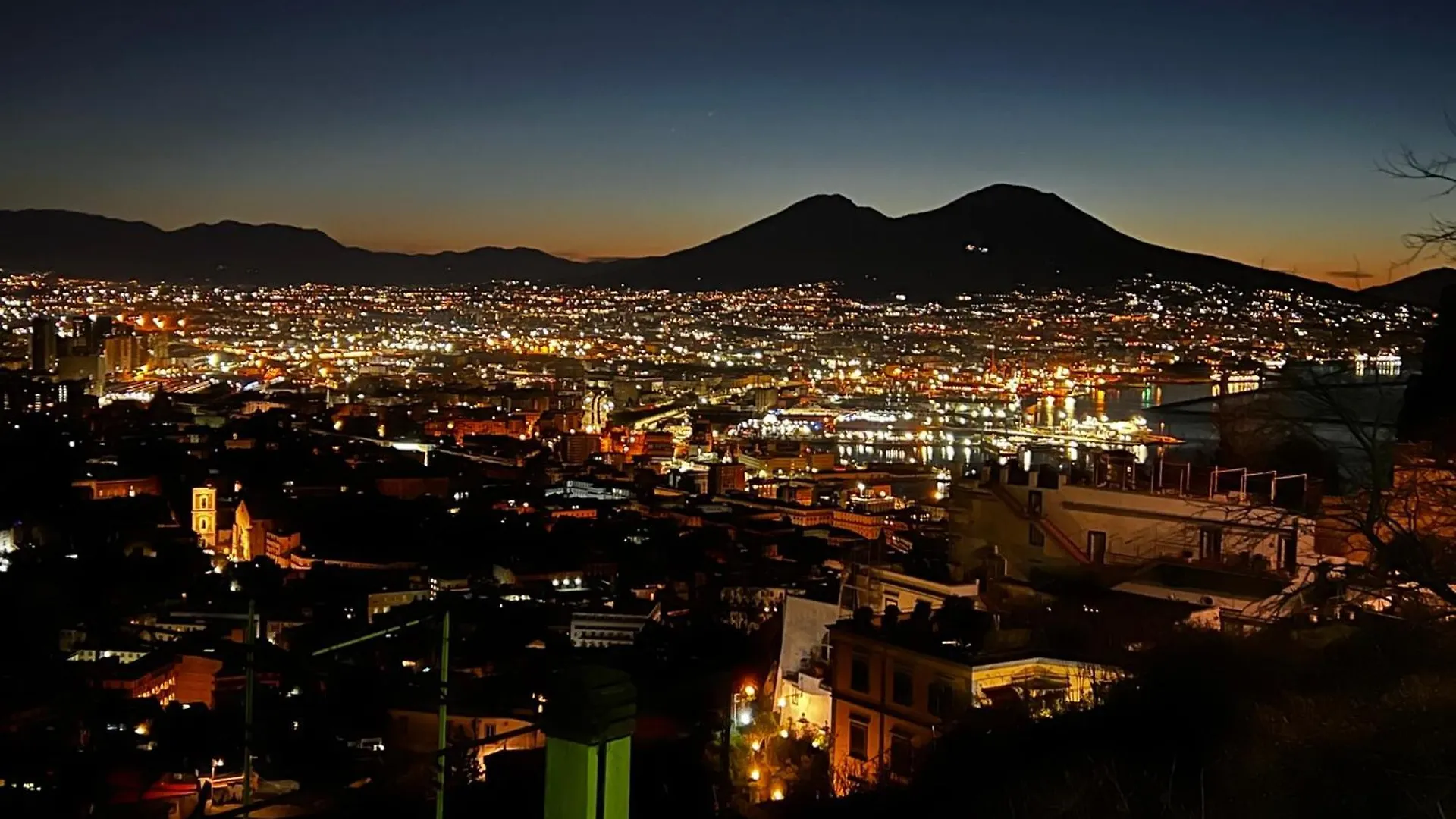 Santa Teresa Luxury Rooms Naples Bed & Breakfast