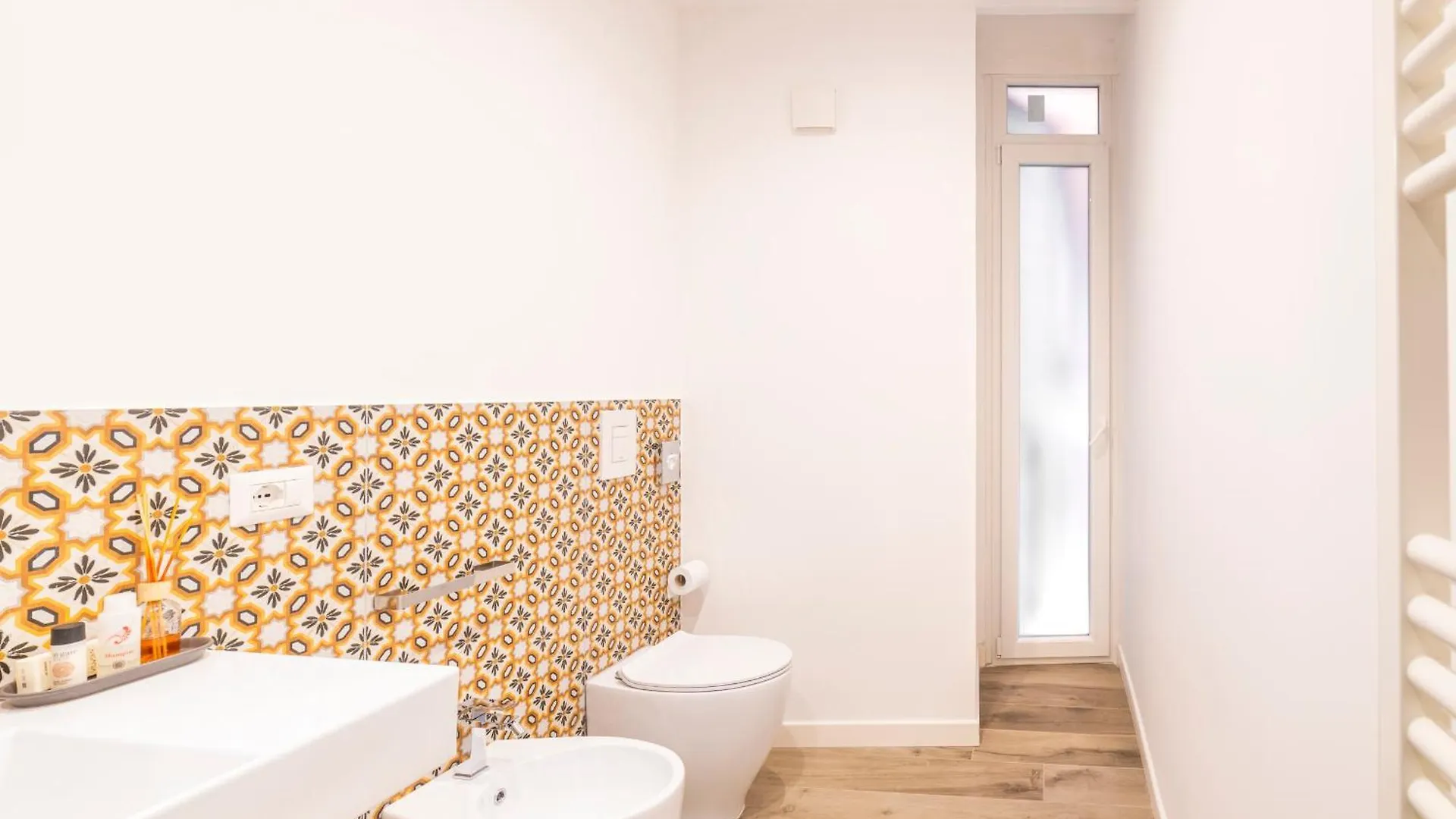 Santa Teresa Luxury Rooms Nápoly Panzió