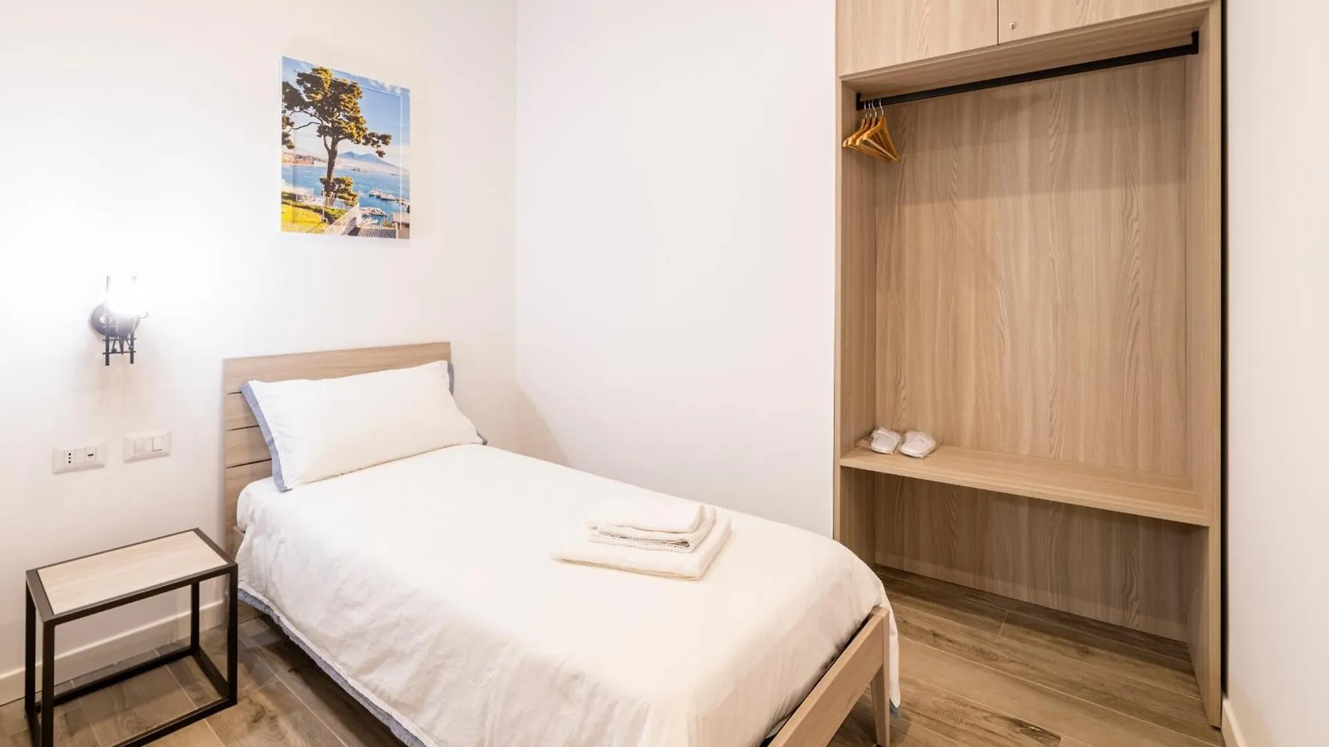 Santa Teresa Luxury Rooms Nápoly Panzió